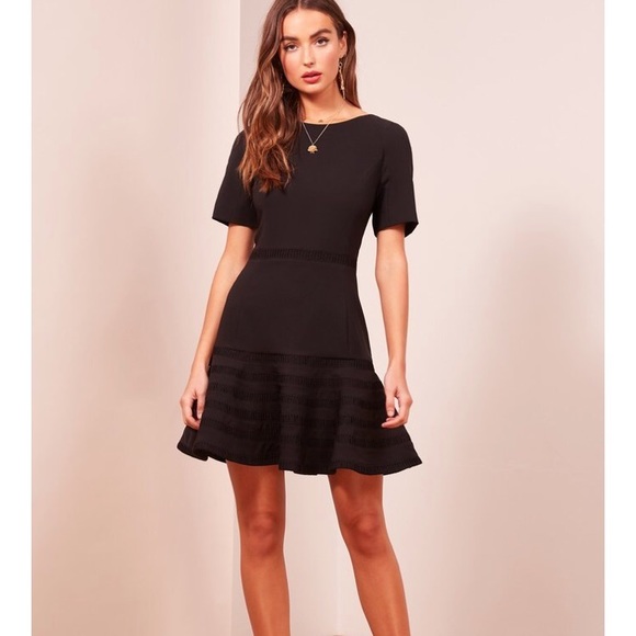 Finders Keepers Dresses & Skirts - Finders Keepers Sangria Mini Dress Fit And Flare L
